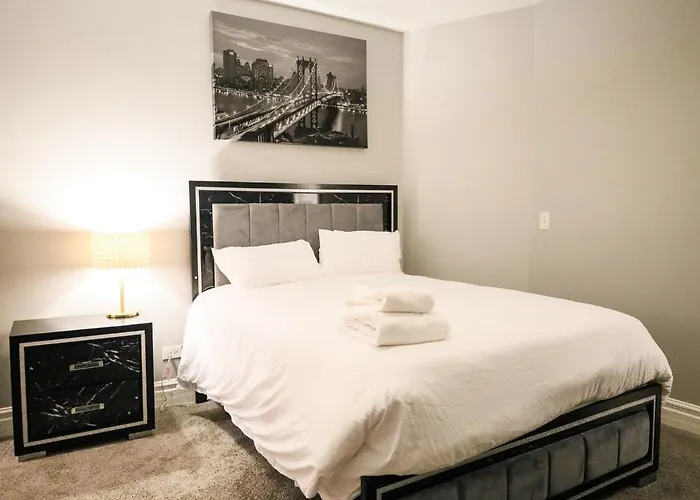 Gorgeous 4bdr In Chicago,15mins From Dwtn Chicago