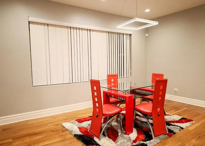 Gorgeous 4bdr In Chicago,15mins From Dwtn