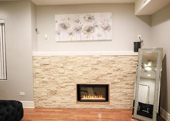 Gorgeous 4bdr In Chicago,15mins From Dwtn